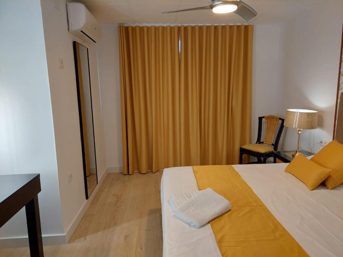 Hostal Garden Rous Paiporta Exteriér fotografie