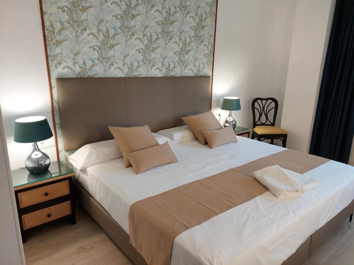Hostal Garden Rous Paiporta Exteriér fotografie