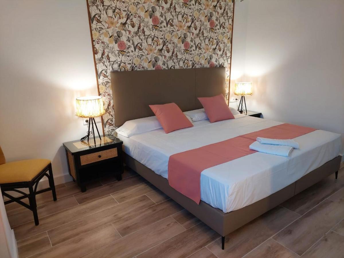 Hostal Garden Rous Paiporta Exteriér fotografie
