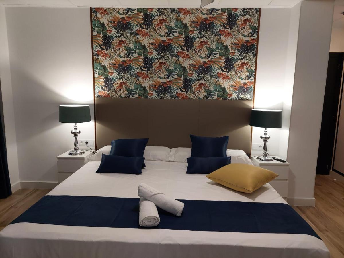 Hostal Garden Rous Paiporta Exteriér fotografie